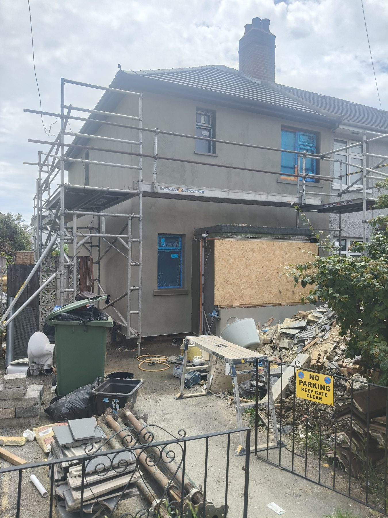 Exterior works fencing and rendering project photo 20