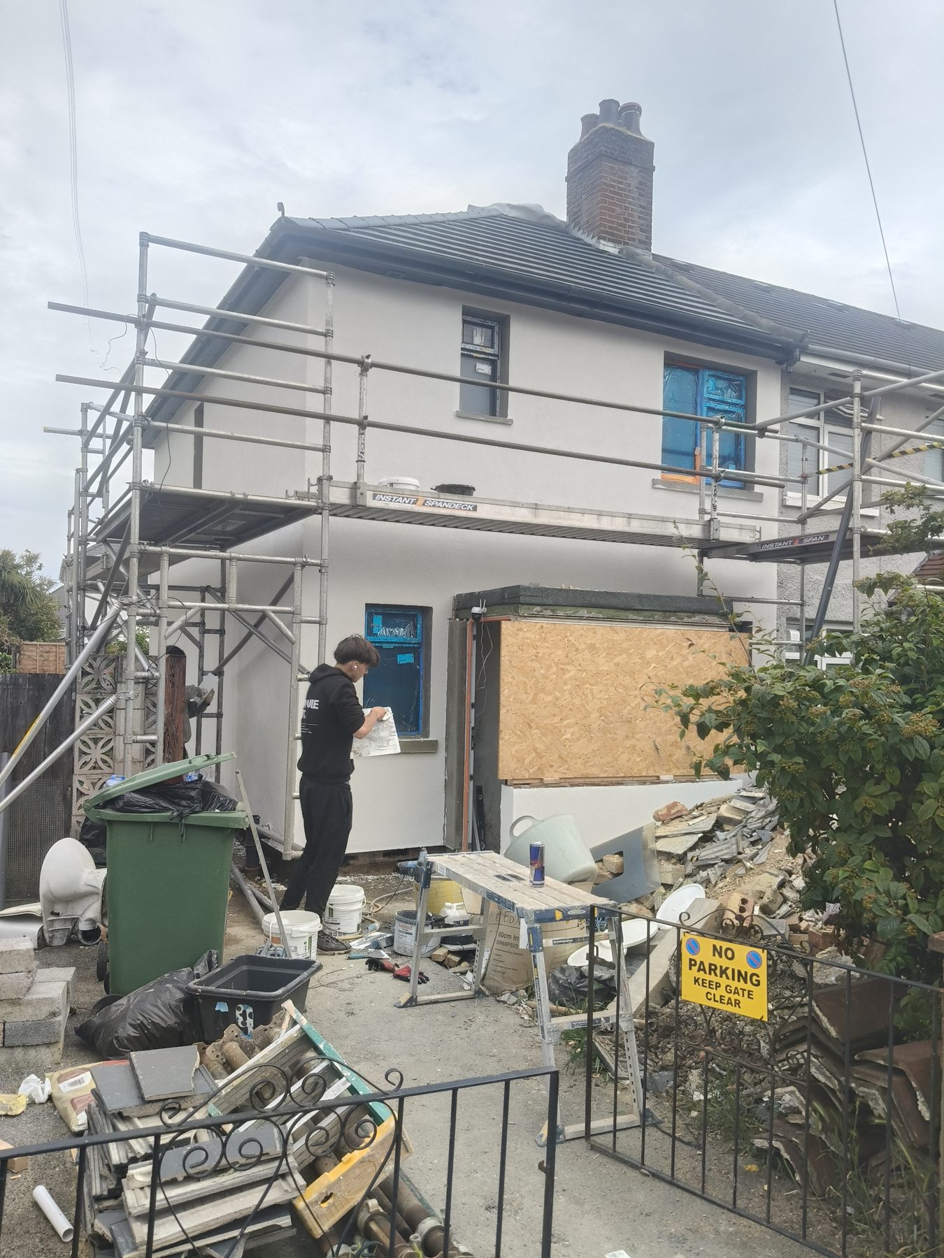Exterior works fencing and rendering project photo 21